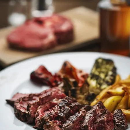 Briciola Di Sole E Ristorante Borgo