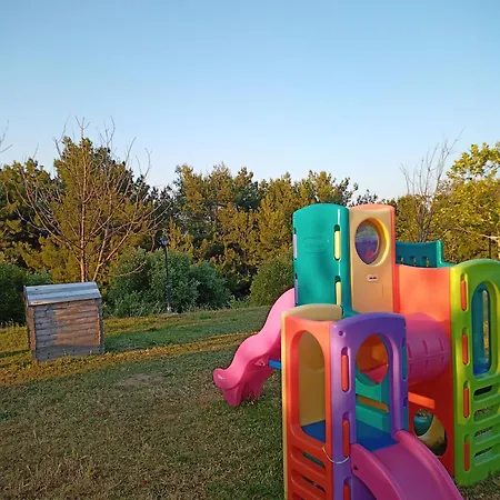 ベッド・アンド・ブレックファスト Briciola Di Sole E Ristorante 3*