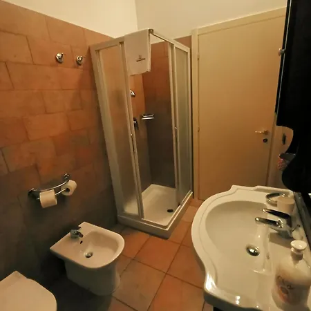 Briciola Di Sole E Ristorante ベッド・アンド・ブレックファスト 3*