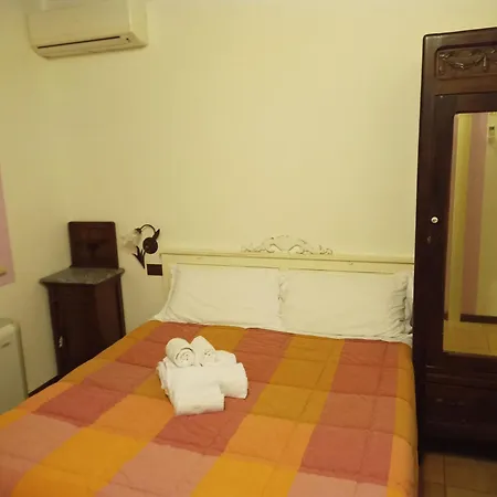 Briciola Di Sole E Ristorante 3*