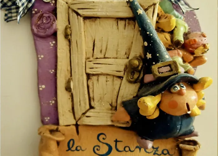 Frühstückspension Briciola Di Sole E Ristorante Borgo (Marche)